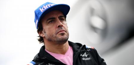 Fernando Alonso será el nuevo piloto de Aston Martin para la siguiente