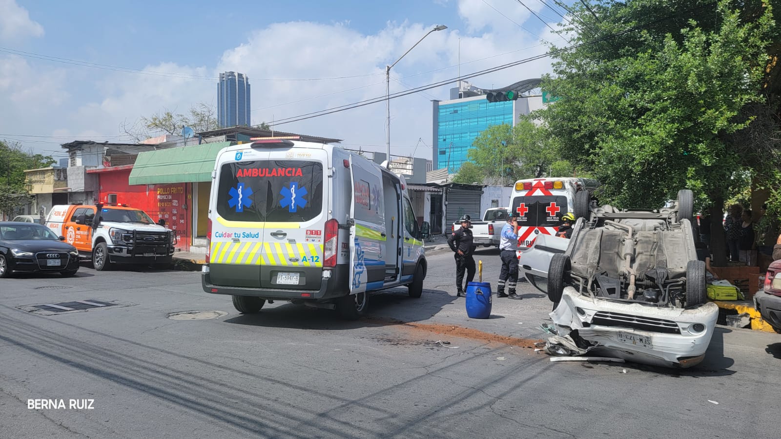 Accidente Vial De Volcadura En Monterrey El Semanario De Nuevo Le N