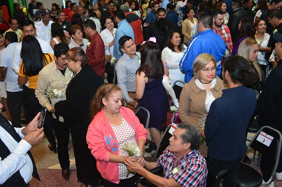 REALIZA DIF DE JUÁREZ BODAS COLECTIVAS 2020 El Semanario