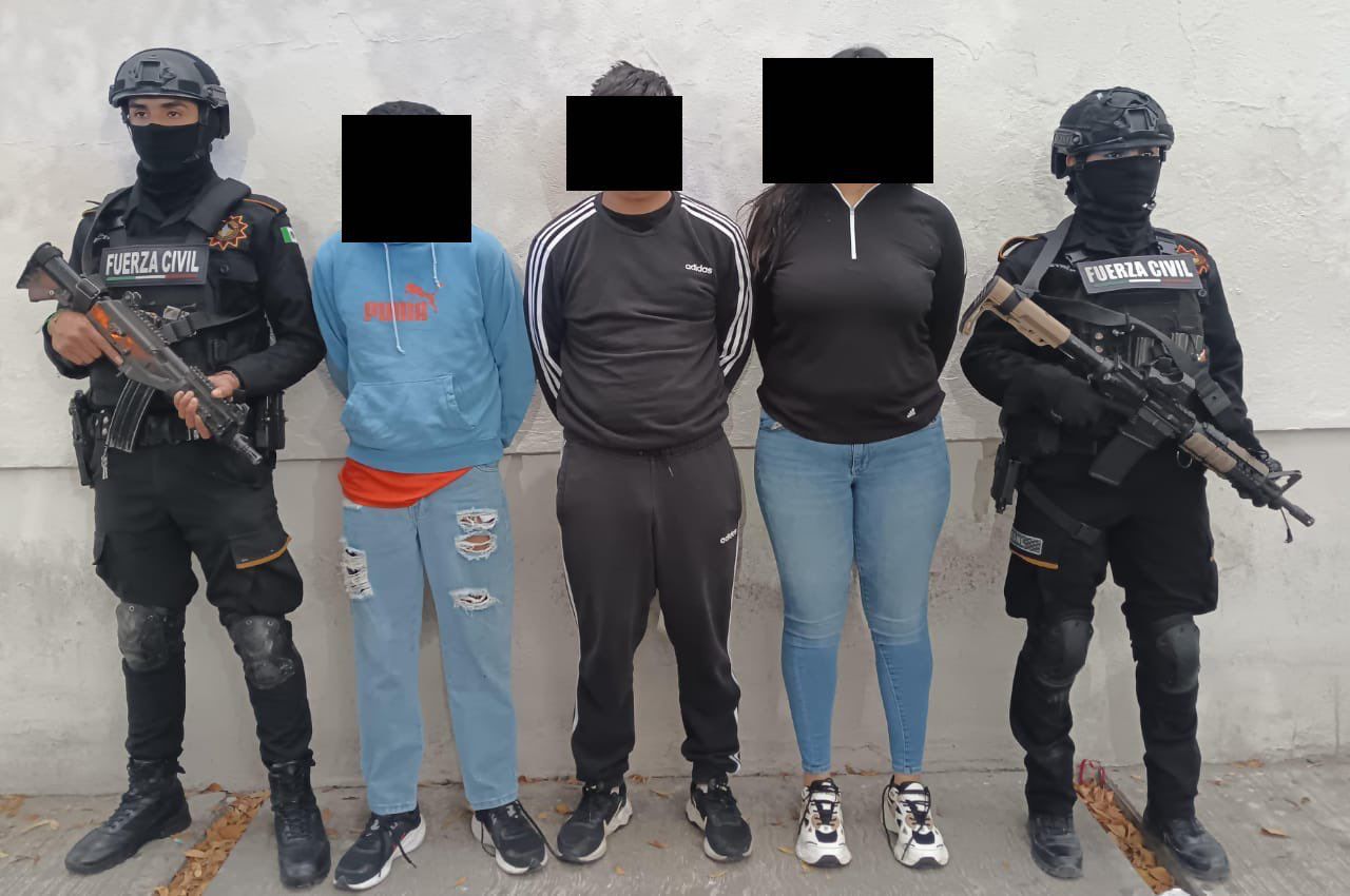 Arrestan a tres con drogas y armas en Monterrey - El Semanario de Nuevo ...