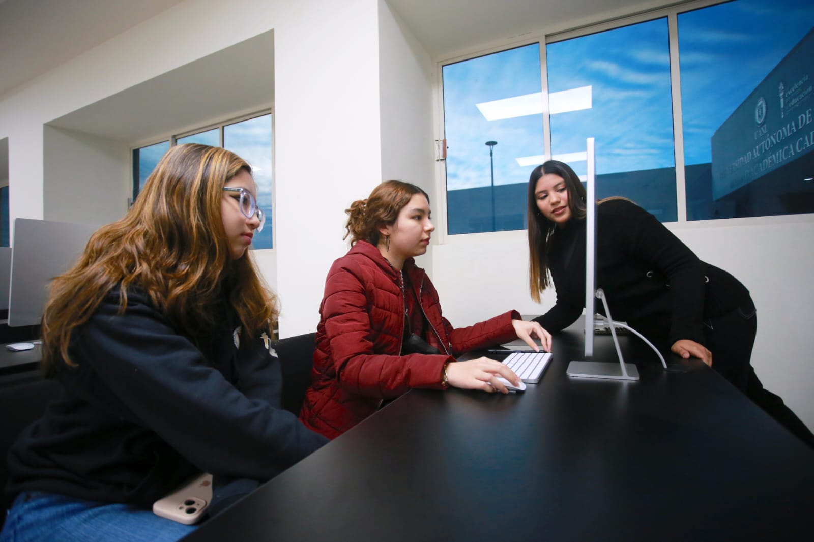 Más de 218 mil alumnos de la UANL regresan a clases en el semestre ...