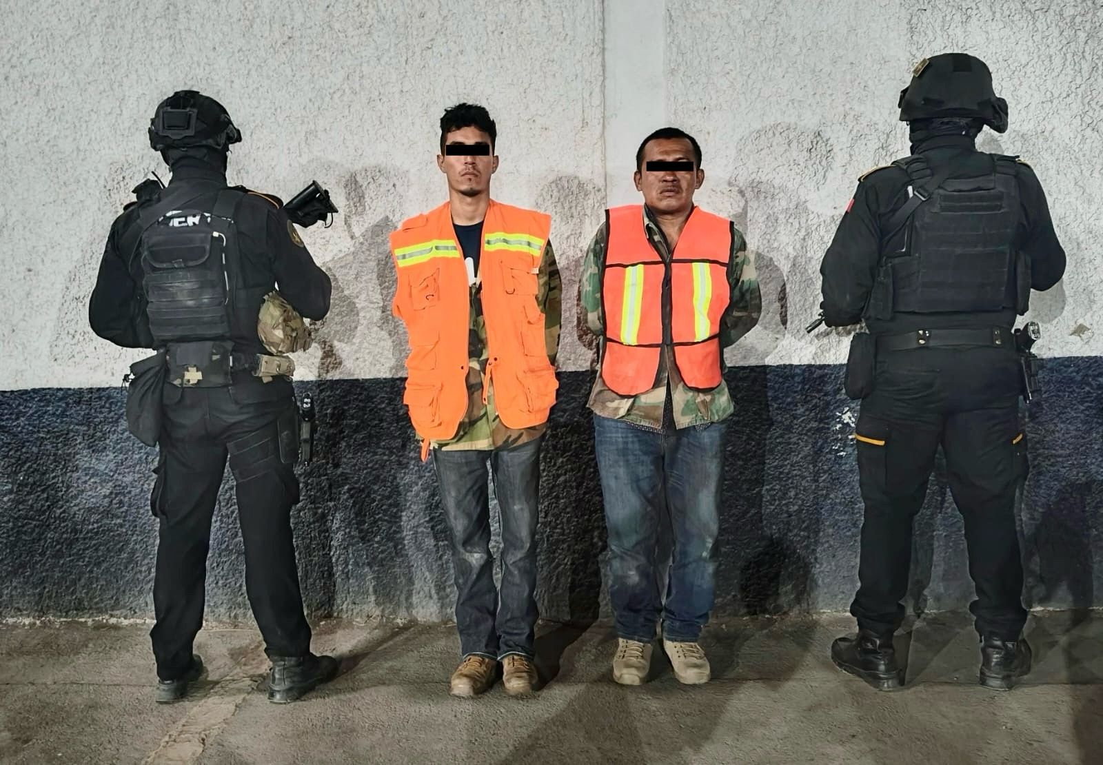 Detienen a dos hombres con arma de fuego en Los Aldama - El Semanario ...