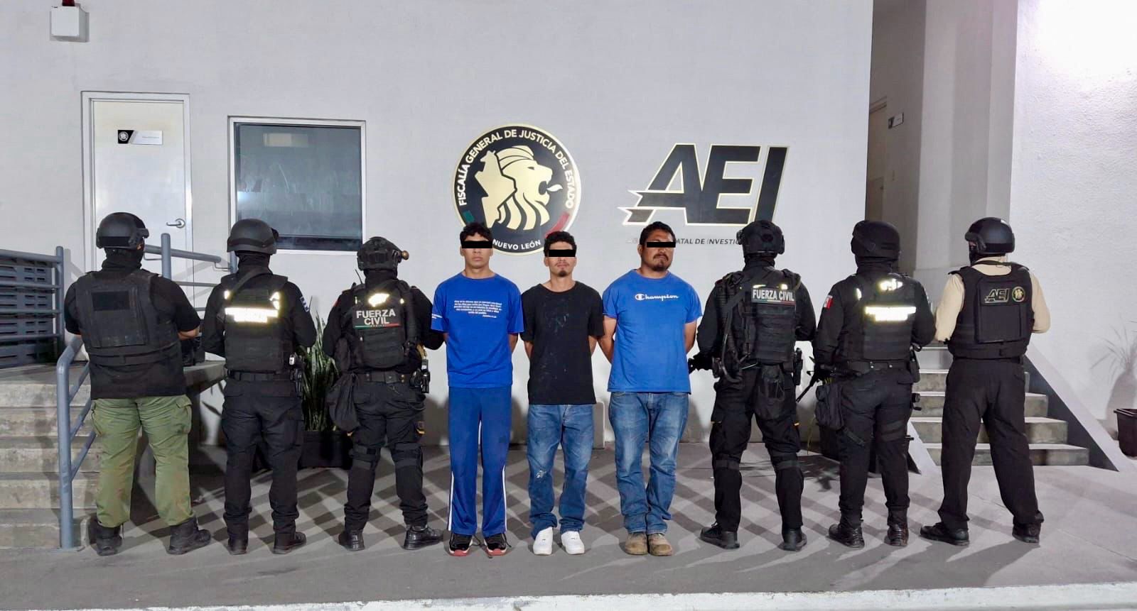 Detienen a tres hombres y un menor con más de 350 dosis de droga en San ...
